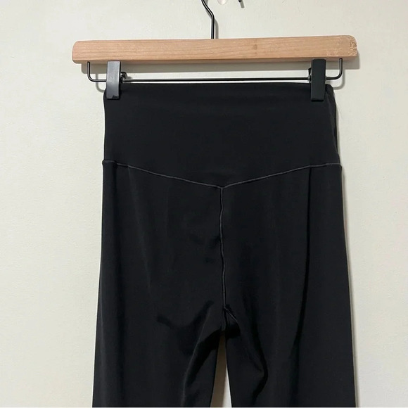 Aerie OFFLINE Real Me Xtra High Waisted Slit Flare Legging Small - Picture 6 of 10